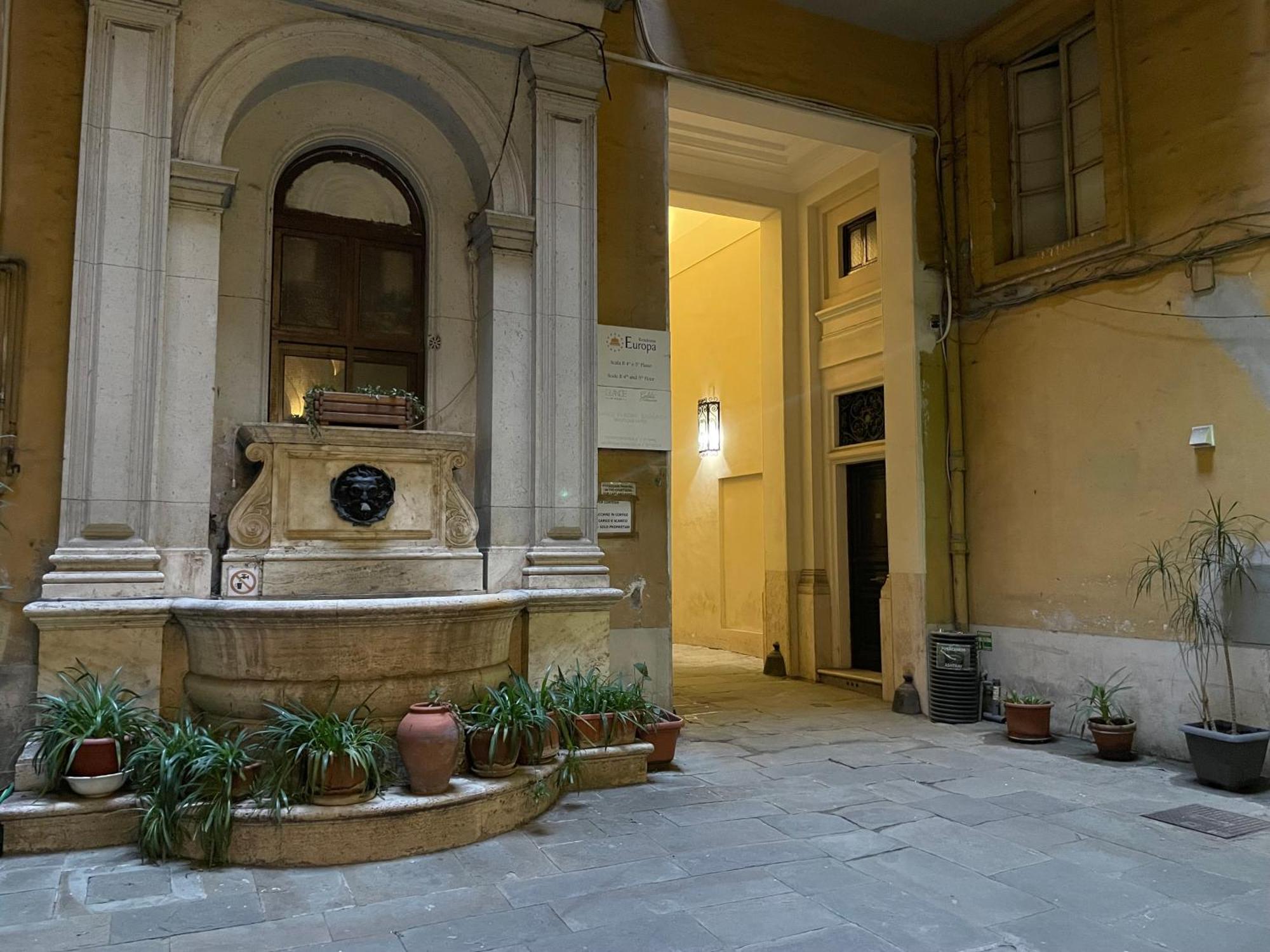 Bed & Breakfast Rch Roman Central House Exterior photo